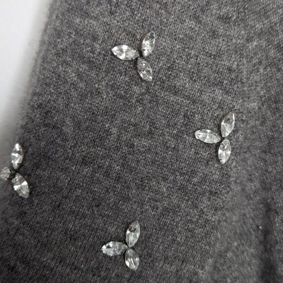 Not Shy Gray Cashmere Sweater Long Sleeve With Rhinestones Button Back Size XL - Picture 5 of 8